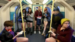 No Trousers Day: Ημέρα χωρίς παντελόνια - Χιλιάδες Βρετανοί κυκλοφόρησαν το Σαββατοκύριακο σχεδόν γυμνοί - εικόνα 6