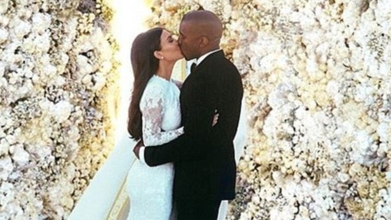 "In Whose Name?": Nέο ντοκιμαντέρ που φέρνει στο φως τον πολυτάραχο γάμο της Κιμ Καρντάσιαν με τον Κάνιε Γουέστ