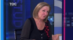 Κ. Ρουγγέρη: Φασισμός το κάψιμο βιβλίων και η αρπαγή του γυμνασιάρχη – Αν δεν τιμωρηθούν αυστηρά οι δράστες θα έχουμε και άλλα - εικόνα 2