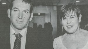 O Πύρρος Δήμας τα βάζει με τους "ψεκασμένους": Μην τους ακούτε, έχασα τον κουμπάρο μου από κορονοϊό - εικόνα 2