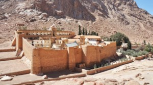 Μονή Σινά: Απόλυτος αιφνιδιασμός στην Αθήνα για την απόφαση του δικαστηρίου - Διαψεύδει το Αιγυπτιακό ΥΠΕΞ τη δήμευση της περιουσίας της - εικόνα 3