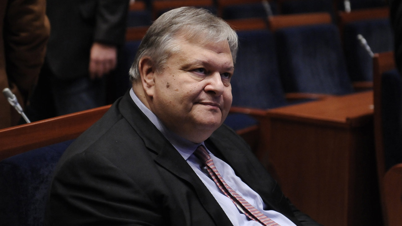 Σάλος στη Βουλή για Κουρουμπλή: Αποκάλεσε τους βουλευτές της ΝΔ δολοφόνους - Αδειασμα από Φίλη και Σκουρλέτη [Βίντεο] - εικόνα 2