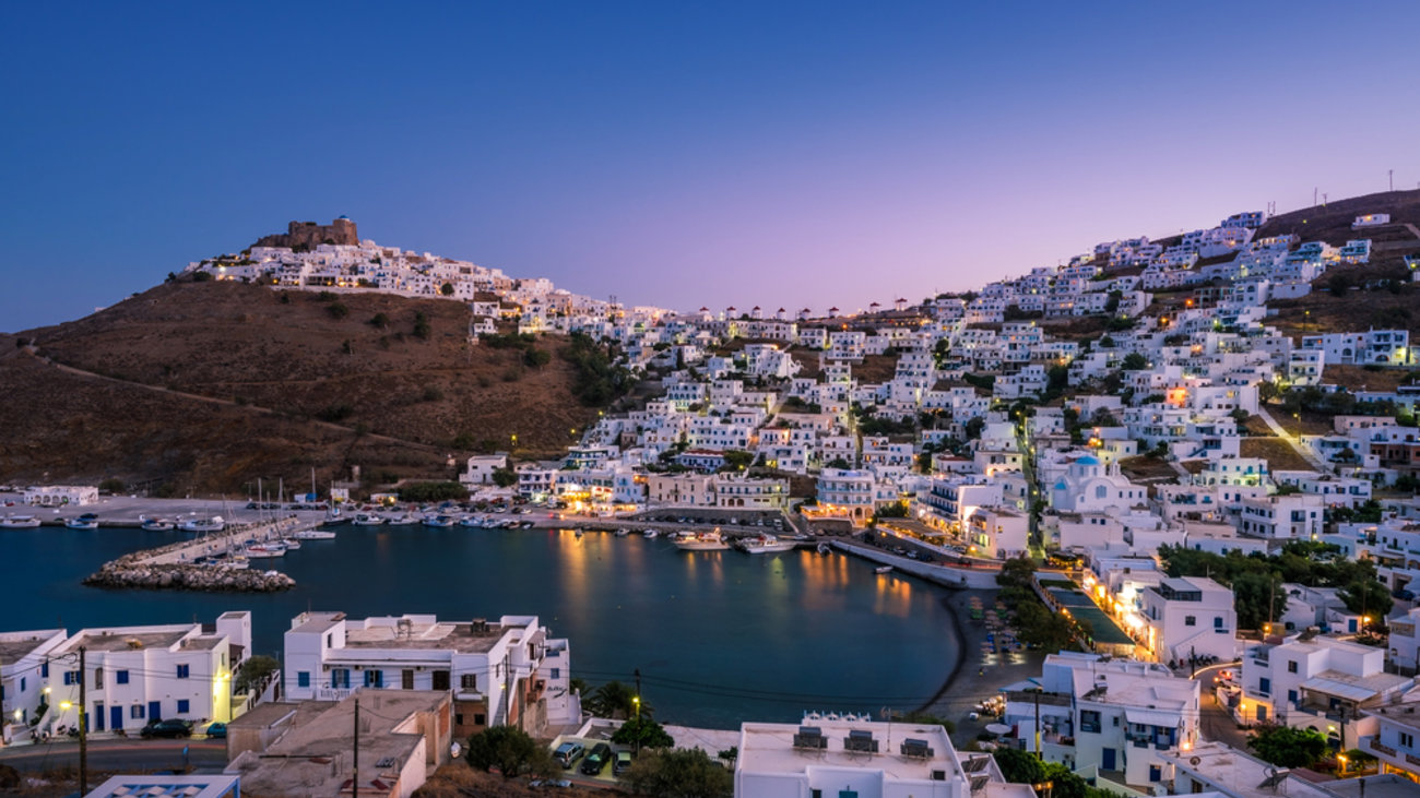 Αίγινα η διαχρονική: Τα μυστικά του νησιού που λάτρεψε ο Καζαντζάκης και ο Βάρναλης