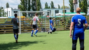 Θεσσαλονίκη: "Επανήλθε αλλά κατέρρευσε ξανά" - Σε κρίσιμη κατάσταση ο 20χρονος που έπαθε ανακοπή στο γήπεδo