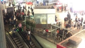 Συναγερμός στη Βρετανία: Εκκενώθηκε σταθμός τρένου στο Λονδίνο - εικόνα 2