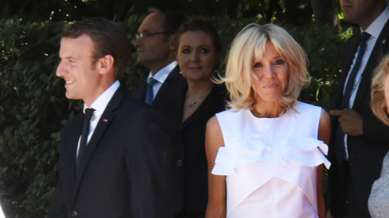 Ο Μακρόν έχασε στοίχημα και φιλοξένησε συναυλία heavy metal στο Ελιζέ