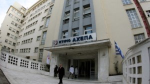 Καπραβέλος: Να ξανασκεφτούμε την επέκταση της υποχρεωτικότητας του εμβολιασμού