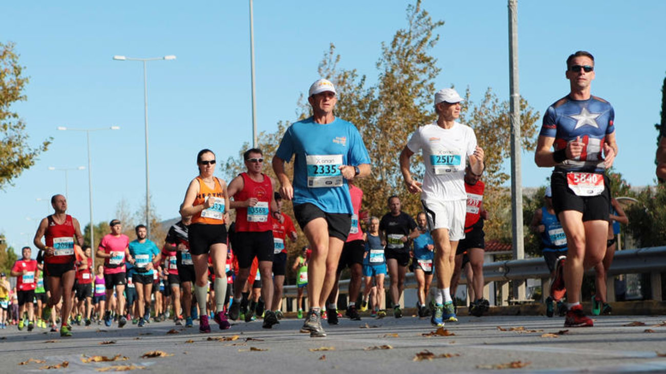 Αυθεντικός Μαραθώνιος Αθήνας 2025: Ενισχύονται τα δρομολόγια του Μετρό - Κλειστές τρεις στάσεις του Τραμ