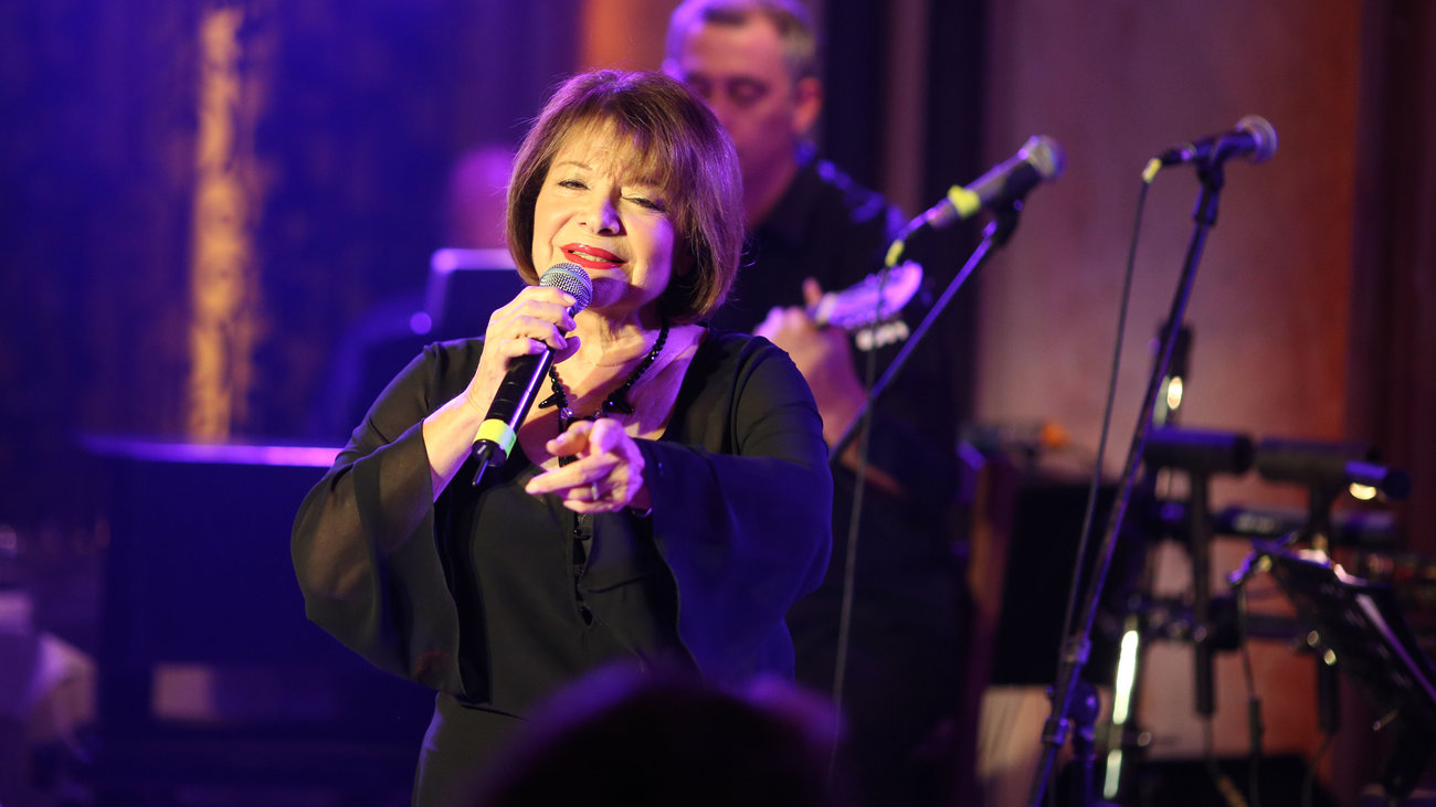 Βαρύ πένθος για την Πίτσα Παπαδοπούλου: "Έχω χάσει τη γη κάτω από τα πόδια μου"