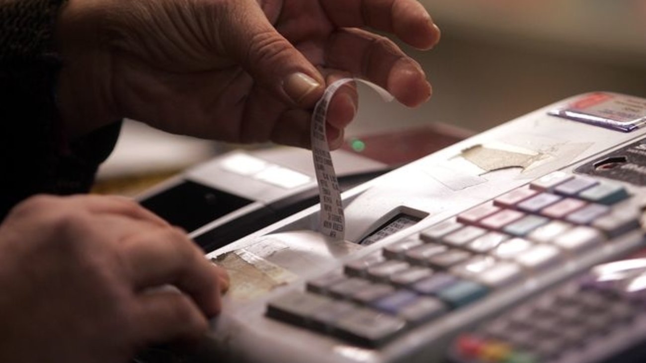 "Εγώ να γεμίσω την τσέπη μου θέλω": Αποκαλυπτικοί διάλογοι από το κύκλωμα των εφοριακών που εκβίαζε επιχειρηματίες - εικόνα 2