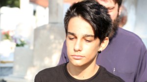 Συγκλονίζει η Μαίρη Μπάρκουλη: Ο Νίκος δούλευε σε μνημόσυνα για να βοηθήσει οικονομικά τον Ανδρέα - εικόνα 2