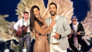 Η γλυκιά φωτό της Μπόμπα με τη μαμά της, τη γιαγιά της και τις δίδυμες, για τη Γιορτή της Μητέρας