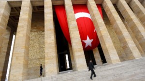 Τηλεφωνική επικοινωνία Στόλτενμπεργκ με Δένδια - Τσαβούσογλου με φόντο νέες προκλήσεις από τον Ακάρ - εικόνα 4