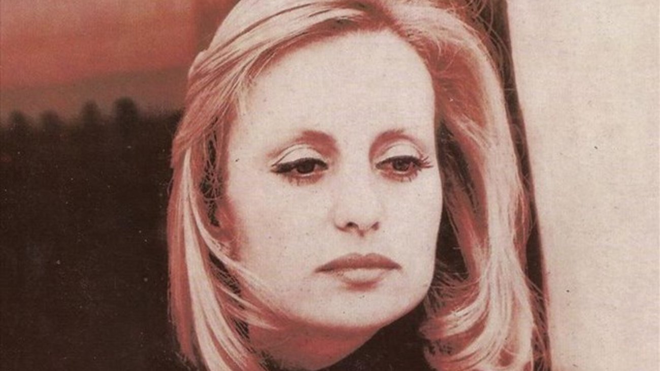 Ευαγγελία Δομάζου για Βίκυ Μοσχολιού: "Η μητέρα μου είχε ζητήσει να γίνει μοναχή, όπως και η μητέρα της - Δεν την αφήσαμε" - εικόνα 2