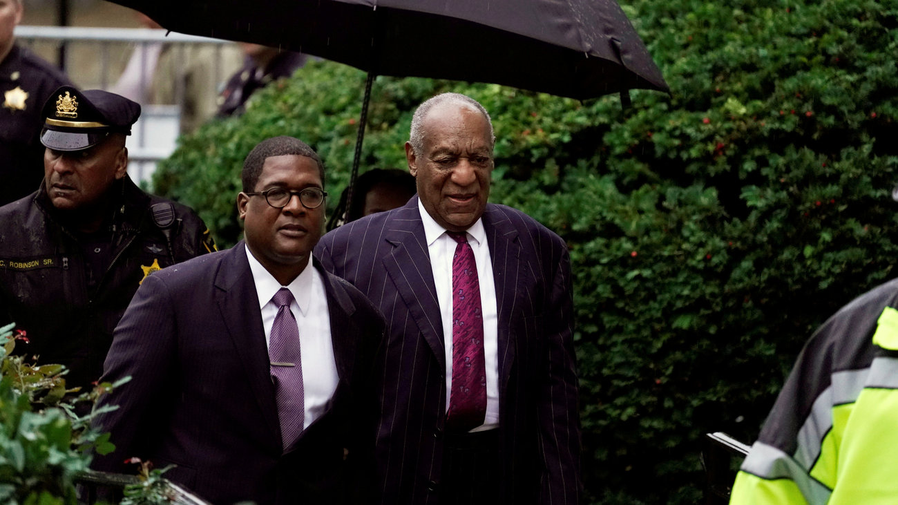 Αποφυλακίστηκε ο Μπιλ Κόσμπι: Το δικαστήριο ανέτρεψε την καταδίκη του για σεξουαλική επίθεση