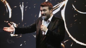 Συγγνώμη ζητά η εμμονική θαυμάστρια του Γιάννη Πλούταρχου - "Παρασύρθηκα, δεν ήθελα να κάνω κάτι κακό"