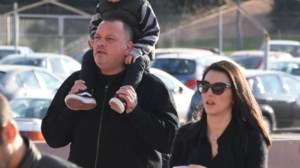 Δημήτρης Σκαρμούτσος: Αν είχα κόψει τα ναρκωτικά νωρίτερα, δεν θα είχα προκαλέσει τόσο πόνο στους δικούς μου - εικόνα 2