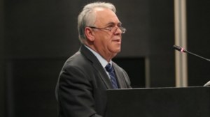 Ο ΣΥΡΙΖΑ διαλύεται και ο Αλέξης Τσίπρας σιωπά- Αλλά έχει σοβαρό λόγο…