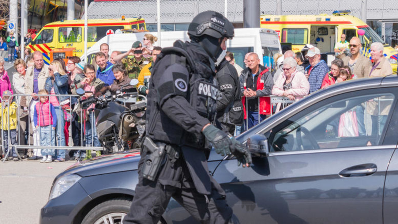 Ντραγκέτα: Εικόνες από τη μεγαλύτερη δίκη κατά της Μαφίας της Καλαβρίας: 350 μαφιόζοι στο εδώλιο, εννιακόσιοι μάρτυρες και 400 δικηγόροι - εικόνα 2