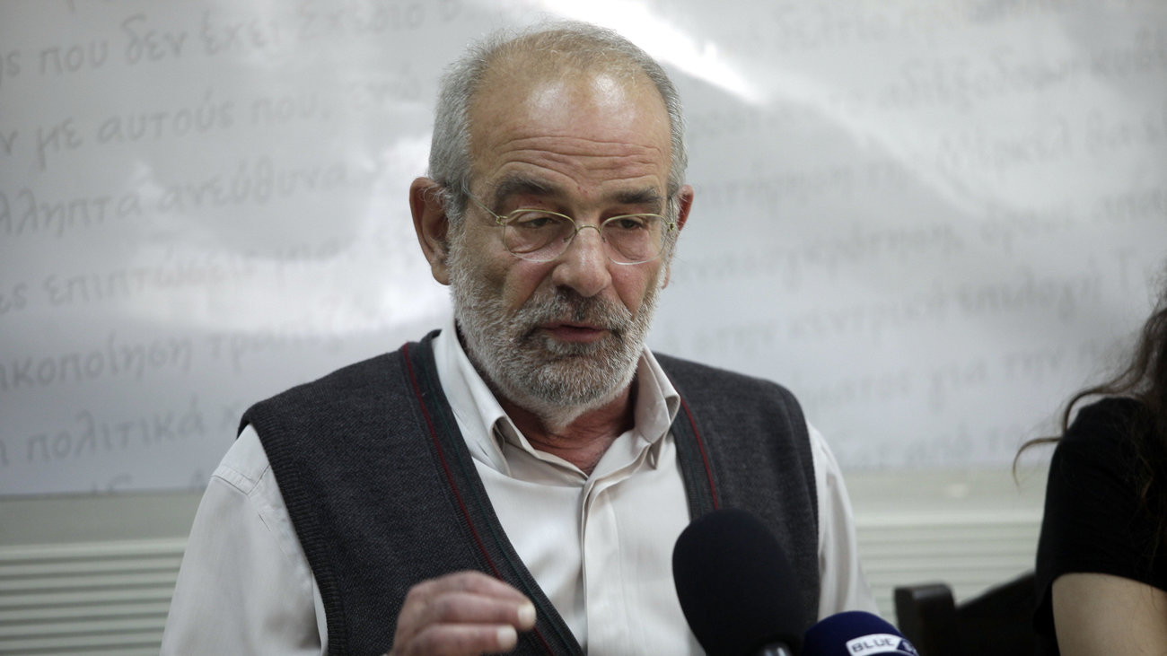 Σκληρή κόντρα Μητσοτάκη - Τσίπρα στη Βουλή: Τα σκάνδαλα, οι συναθροίσεις και η Χούντα - εικόνα 2