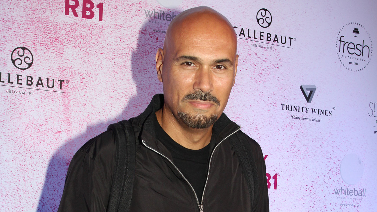 Δημήτρης Σκουλός: Εξομολογείται το love story με τη σύζυγό του - εικόνα 2