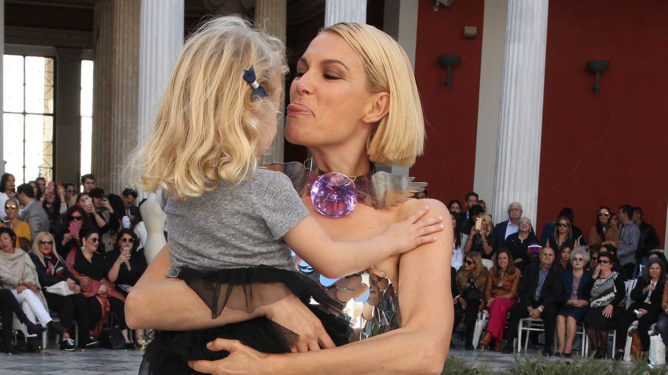 GNTM: Είναι οριστικό - Η  ξανθιά και ψηλόλιγνη Ισμήνη Παπαβλασοπούλου στη θέση της Βίκυς Καγιά - εικόνα 3