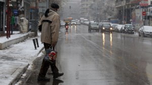 Χιόνια στην Κεντρική Μακεδονία: Σε ποιες περιοχές οι οδηγοί χρειάζονται αλυσίδες