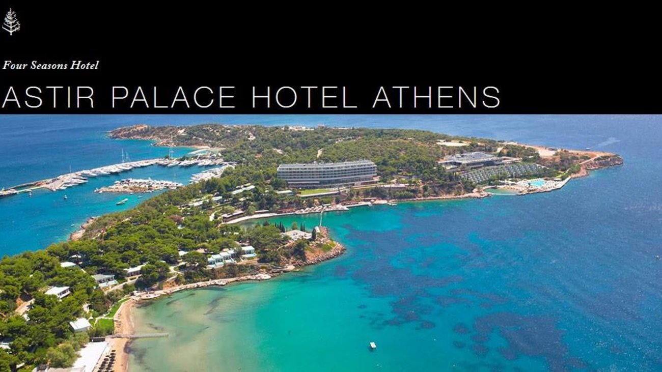 Οι νέοι κανόνες στις παραλίες: Επιστρέφει ο καφές και τα τραπεζοκαθίσματα - Απαγορεύεται η μουσική και η παραμονή στο μπαρ