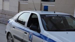 Νταής στο Ηράκλειο: Πήγε στο σπίτι της πρώην του, τα έκανε λίμπα και έβγαλε μαχαίρι