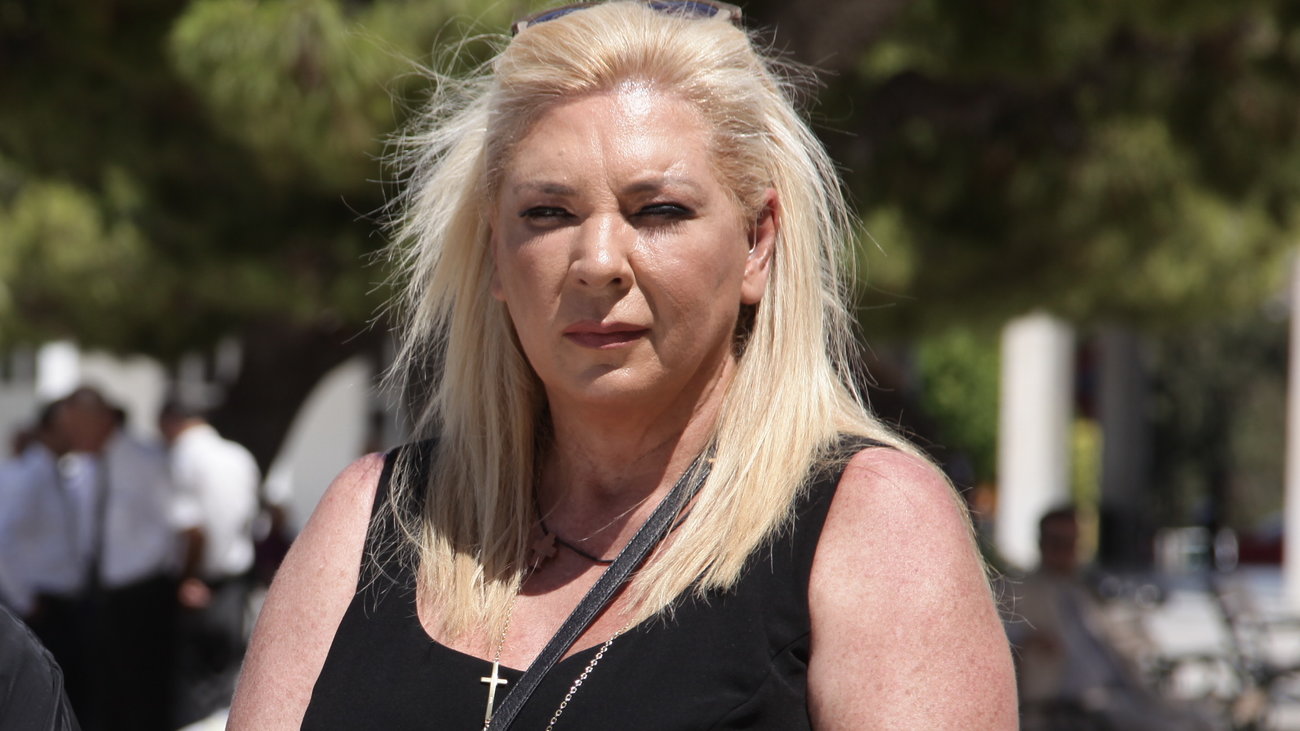 Ρόδος: Συγκίνηση και αυστηρά μέτρα ασφαλείας στο "στερνό αντίο" στον Δημήτρη Κρεμαστινό - εικόνα 2