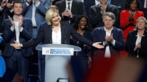 Παρίσι: Η Disneyland γίνεται κέντρο εμβολιασμού για τον κορονοϊό- 1.000 άνθρωποι την ημέρα - εικόνα 2