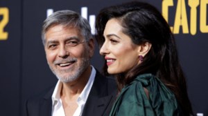 Brexit: Ηχηρή παραίτηση της Αμάλ Κλούνεϊ από απεσταλμένη της Μ. Βρετανίας