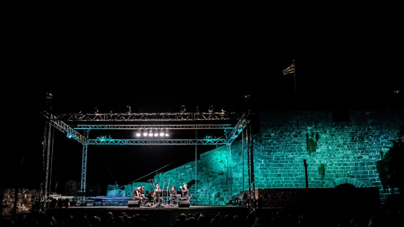 Ο Ελληνικός Εθνικός Ύμνος από τους παγκόσμιας ακτινοβολίας σολίστες  του Διεθνούς Φεστιβάλ Μουσικής Μολύβου