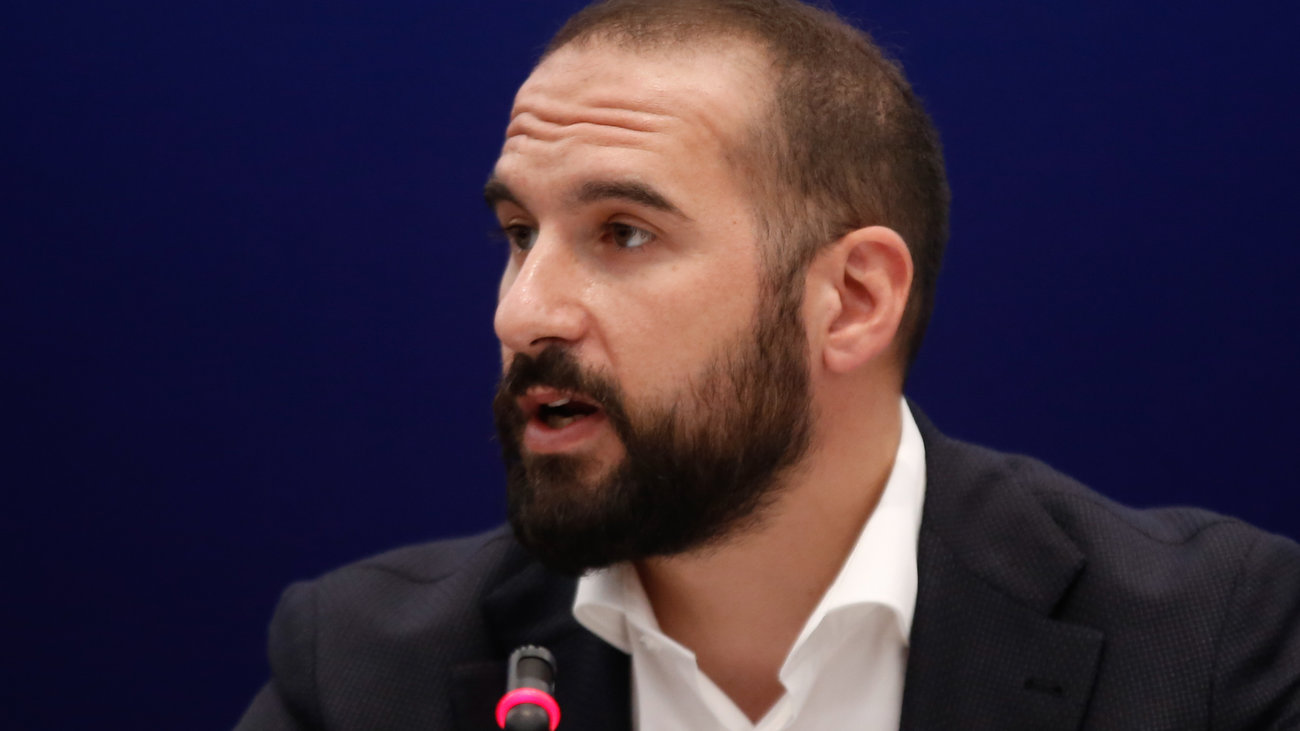 Βουλή: Άρση της ασυλίας του Νίκου Παππά για την υπόθεση "περούκα gate"