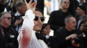 Salt Bae: Αγωγή 5 εκατ. δολαρίων στον διάσημο Τούρκο σεφ για ... μια τοιχογραφία