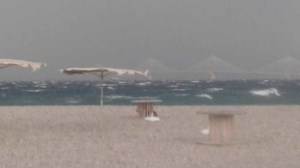 Καιρός: Επιμένει ο καύσωνας με θερμοκρασίες έως και 40 βαθμούς - Απότομη αλλαγή από την Πέμπτη με καταιγίδες