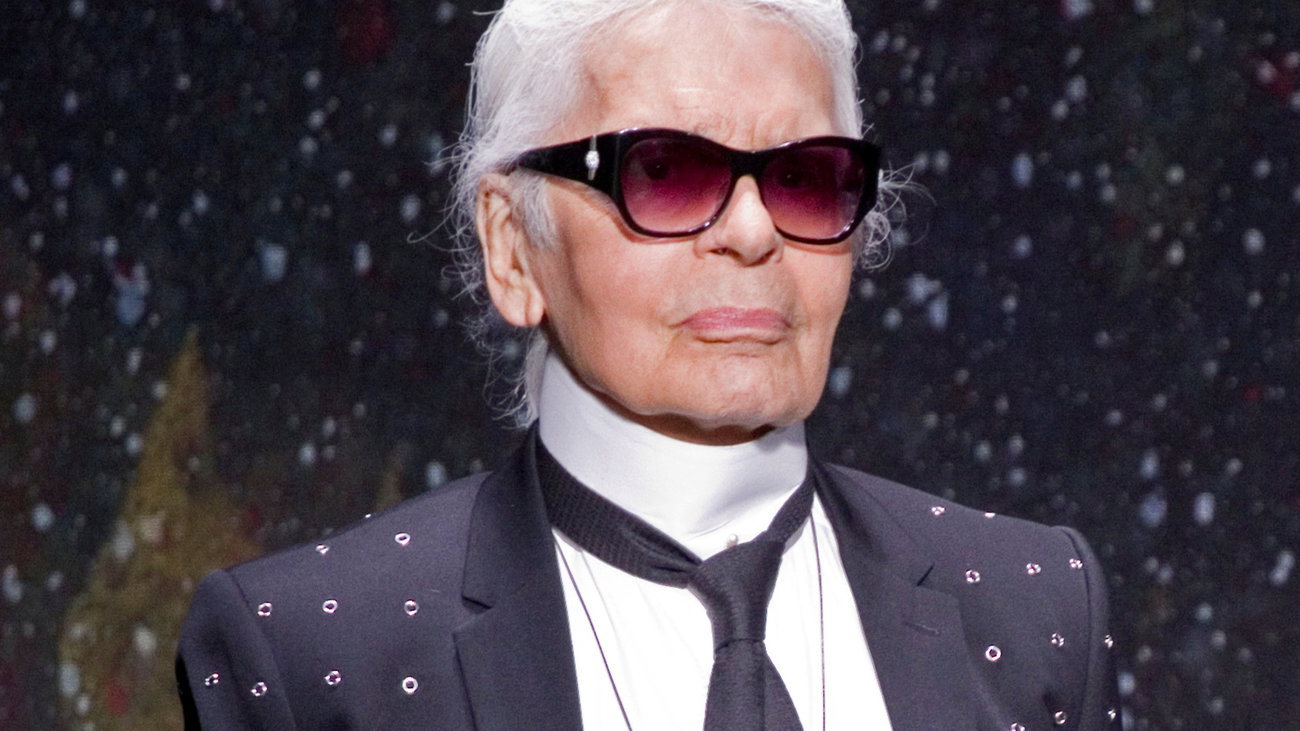 Αποκάλυψη για τον Καρλ Λάνγκερφελντ: Ναζιστικοί σκελετοί στη ντουλάπα του "Κάιζερ" της μόδας