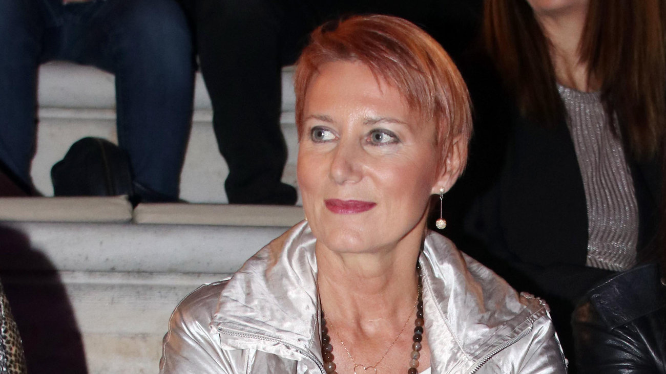 Η Νατάσα Παζαΐτη έκλεισε τα 55: Η τούρτα και τα χαμόγελα στο υπέροχο σπίτι της - εικόνα 9