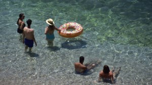 Επέλαση του καύσωνα - Ζερεφός: Με ξηρασία απειλείται το 40% της χώρας - Πού θα "χτυπήσει" σήμερα 42 βαθμούς