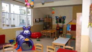 Βρεφονηπιακοί σταθμοί ΔΥΠΑ: Ξεκινούν σήμερα οι αιτήσεις - Τα κριτήρια επιλογής και οι αιτήσεις