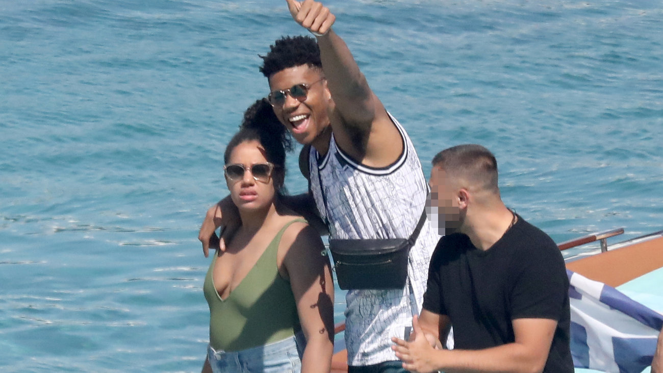 Αντετοκούνμπο: Θέλει πρωτάθλημα στο NBA, το τρόπαιο στη Μύκονο και πούρα όπως ο Τζόρνταν!