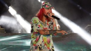 Μυστήριο με τον "θάνατο" του Sin Boy: Η φωτογραφία σε ασθενοφόρο, το RIP της αδερφής του και οι φήμες για διαφημιστικό κόλπο