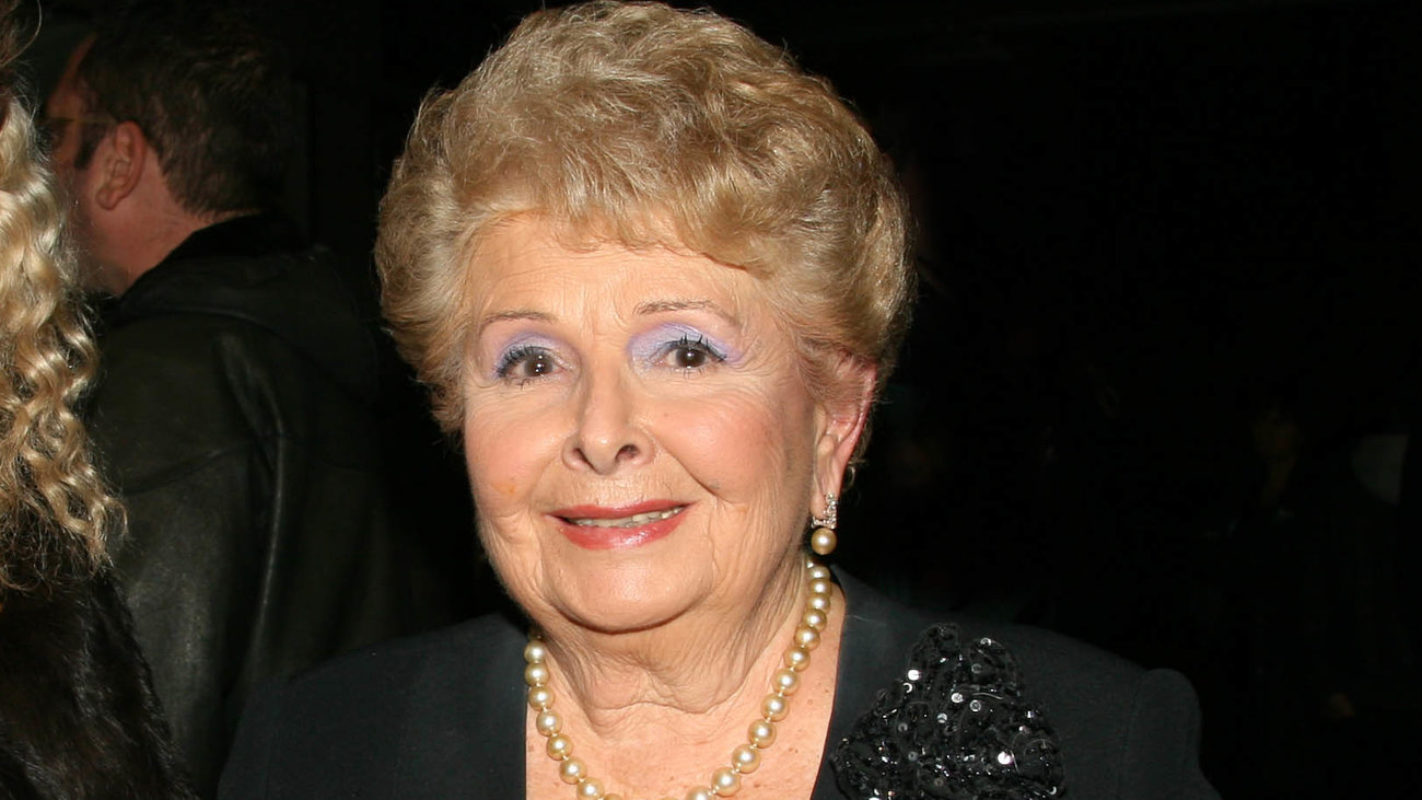 Εφυγε από τη ζωή στα 91 της η Βέφα Αλεξιάδου - Νοσηλευόταν σε νοσοκομείο της Θεσσαλονίκης - εικόνα 2