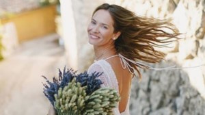 Χριστόπουλος - Μπραντ: Ποζάρουν μαζί 20 χρόνια πριν - Η διαφορετική μελαχρινή Ανίτα - εικόνα 10