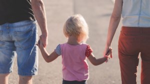 Μιχαηλίδου: Voucher για βρεφονηπιακούς σταθμούς και σε εργαζόμενες μητέρες του δημοσίου