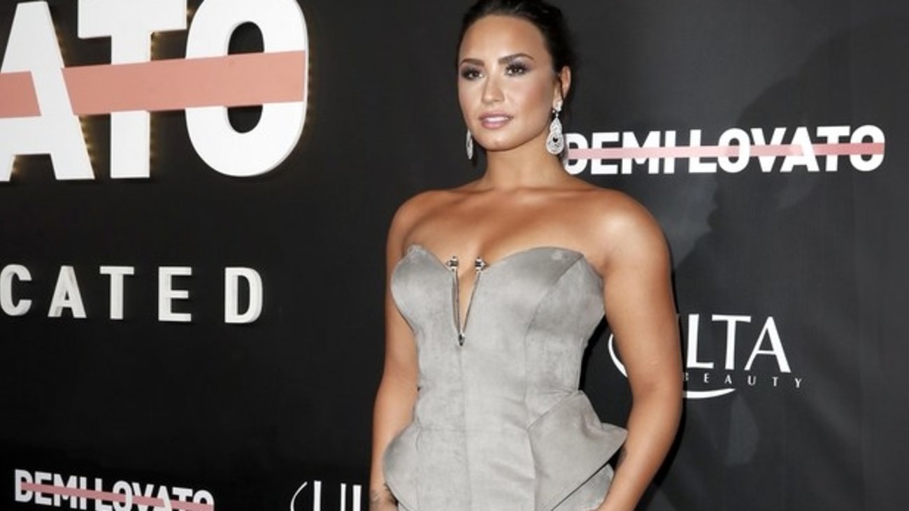 Φρίκη στην Αγγλία από τις αποκαλύψεις 56χρονης: Ο πατέρας μου με μεθούσε και με βίαζε από τα 11 - Με άφησε έγκυο δύο φορές