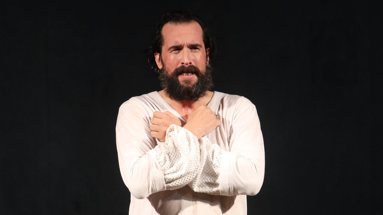 Τάσος Νούσιας: Η σπάνια εμφάνιση με την κόρη του - Βγήκαν για ποδήλατο στο κέντρο της Αθήνας [Εικόνες] - εικόνα 6