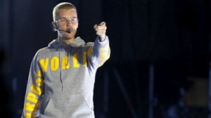 Τζάστιν Μπίμπερ: Παρέλυσε το μισό πρόσωπό του, πάσχει από το σπάνιο σύνδρομο Ramsay Hunt - Σοκάρει το βίντεο του