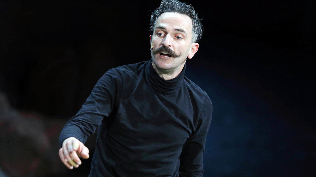 Άρης Σερβετάλης: Οι αντιδράσεις για τη Θεία Κοινωνία στην κατάψυξη & η βαθιά σχέση του με τη θρησκεία μετά από ατύχημα όταν ήταν τεσσάρων ετών - εικόνα 8