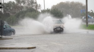 Κακοκαιρία στη Θεσσαλία: Κλειστά παραμένουν τα σχολεία - Ποια μέτρα αποφασίστηκαν στην έκτακτη σύσκεψη της Πολιτικής Προστασίας - εικόνα 2